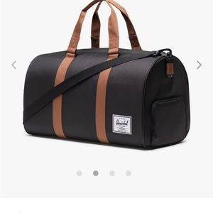 NWT Herschel Novel Duffle Eco in ALL Black